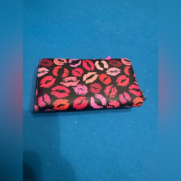 wallets - Picture 5 of 6